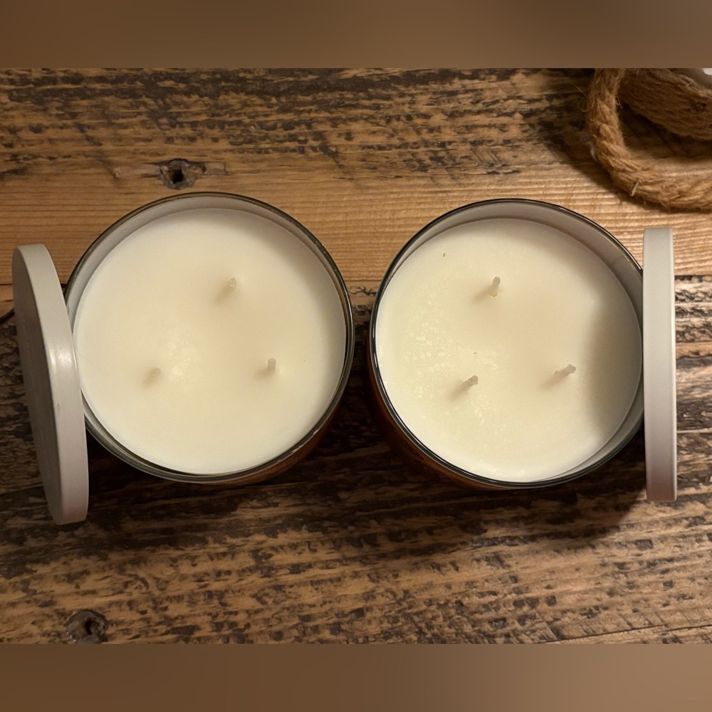 Bath and Bodyworks Freshly Brewed Coffee Scent Three Wick Candle NIB ~ Lot of 2 - Picture 2 of 3